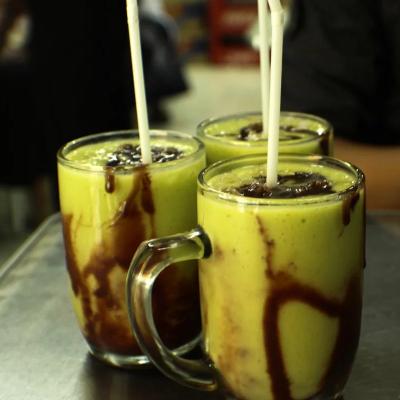 indonesian-avocado-milkshake.html